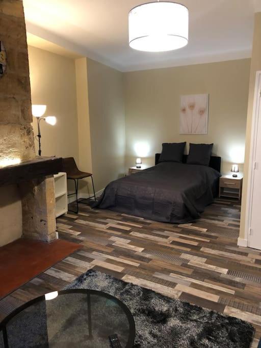 Escapade Cosy Au Coeur De La Cite Medievale سارلا لا كانيدا المظهر الخارجي الصورة